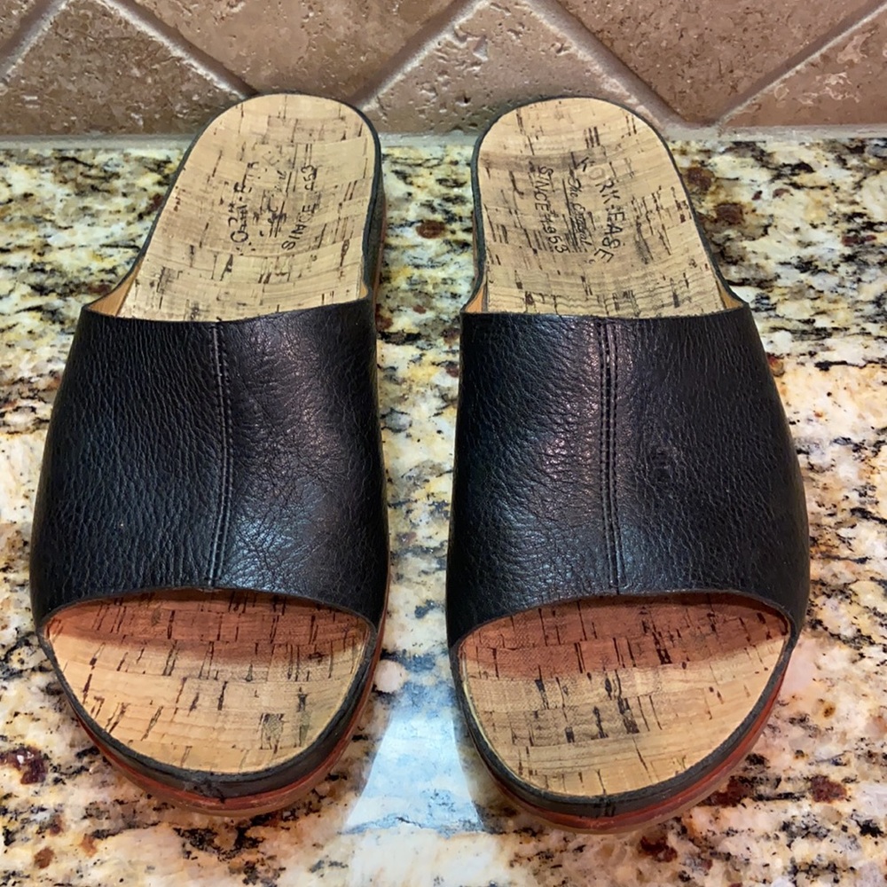 Kork-Ease Tutsi Tumbled Black Leather Slide Sandal - Picture 3 of 11